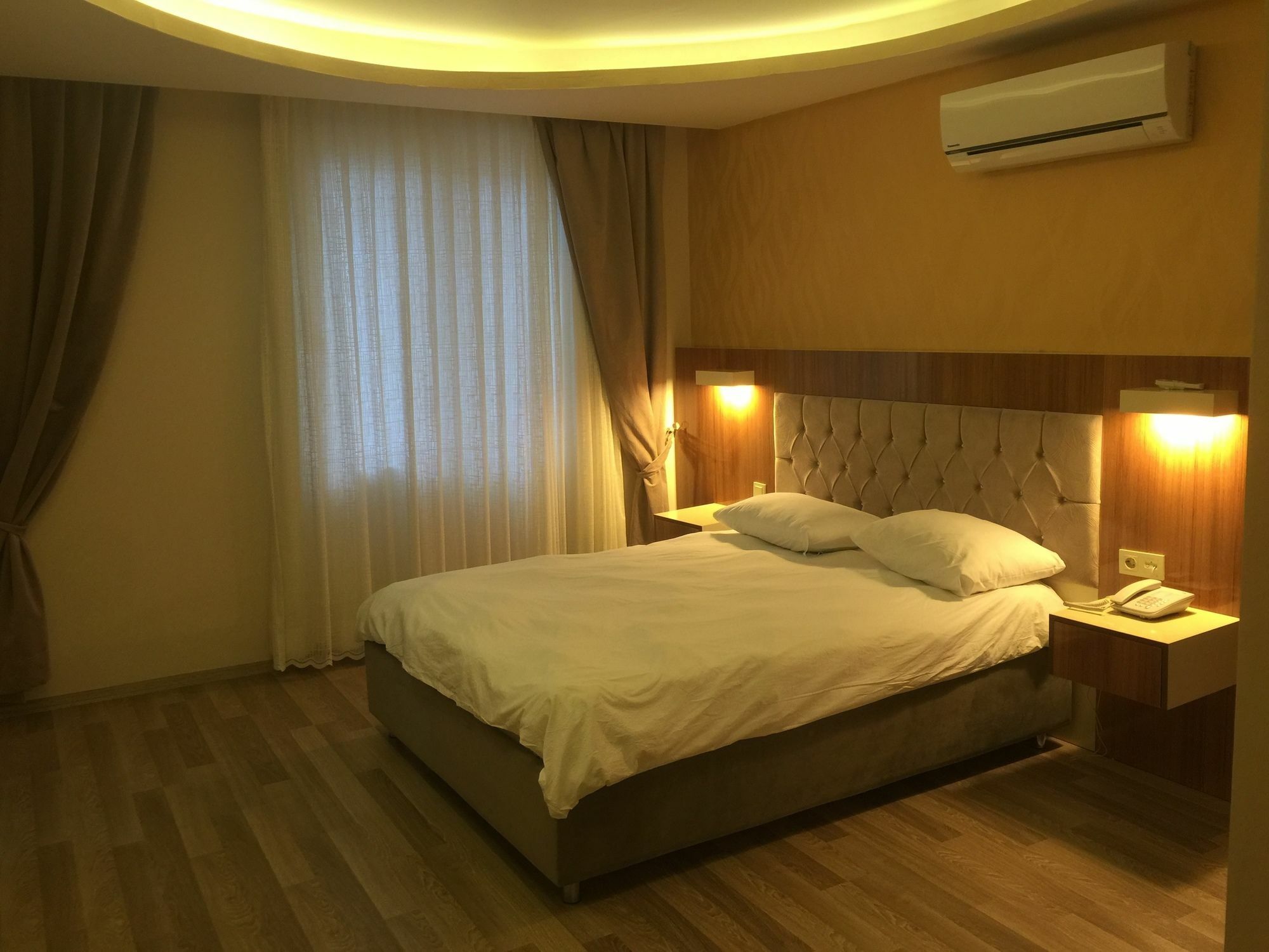 Grand Mardin-i Hotel Mersin  Buitenkant foto