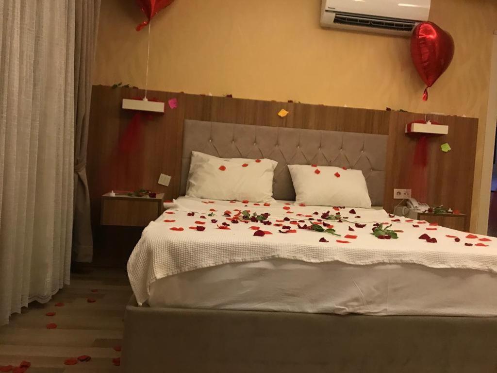 Grand Mardin-i Hotel Mersin  Buitenkant foto